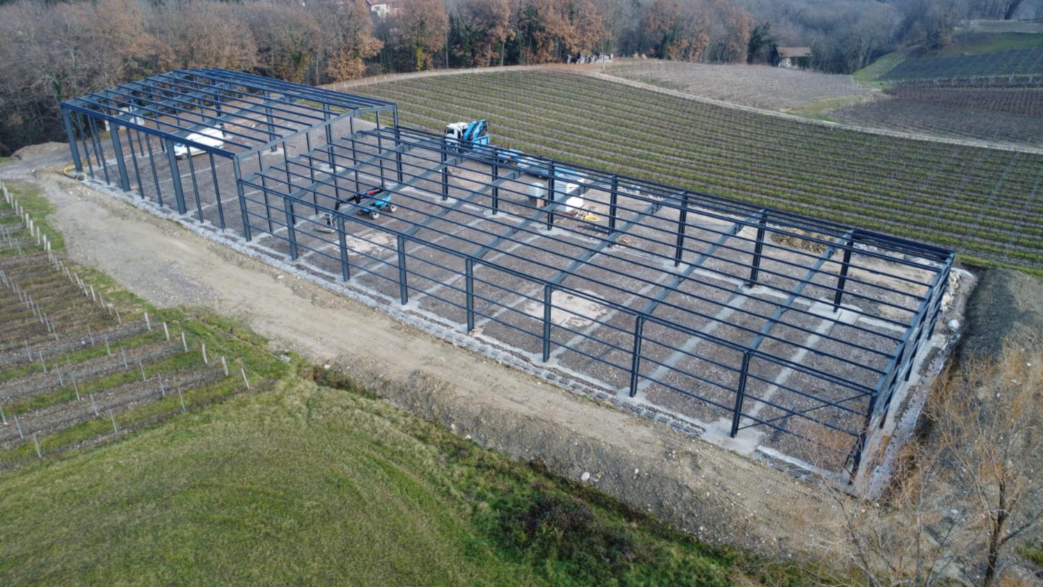 Construction d'un bâtiment agricole structure métallique